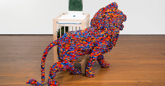 Скульптуры из LEGO и мебели IKEA в серии работ Habitat