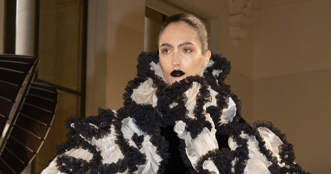 Schiaparelli, коллекция couture осень-зима 2025