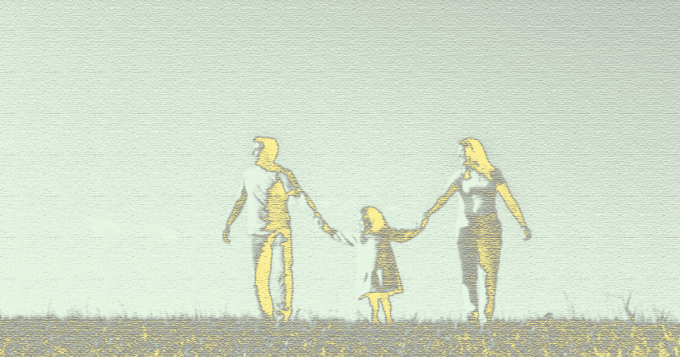 «Это не приговор, а проверка близости». Как сохранить семью, когда болеет ребенок. Отвечают эксперты