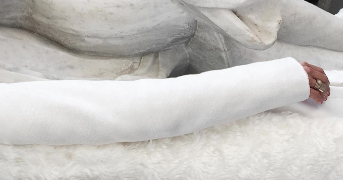 Без лишнего шума: & Оther Stories скромно представил очередную коллаборацию