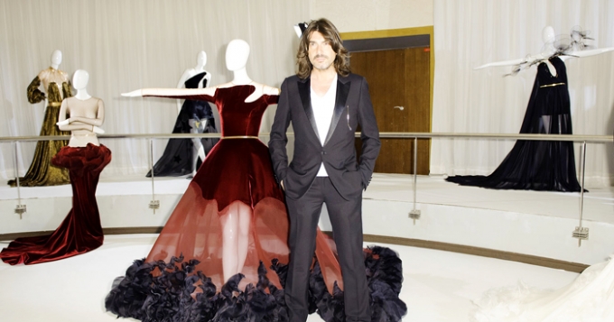 Новый формат fashion show от Stephane Rolland