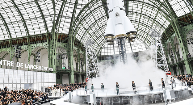 Chanel запустили ракету в конце показа