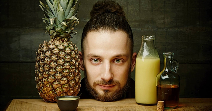 Коктейли в бутылках, послание на съедобной бумаге, мескаль и другие барные тренды