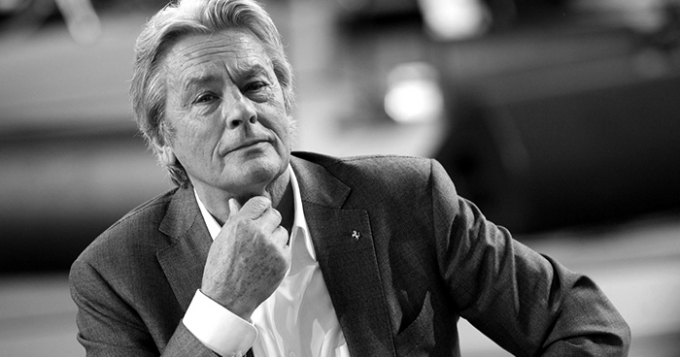 Алену Делону исполнилось 80 лет