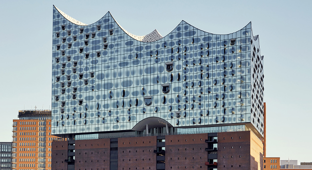В Гамбурге открылась Elbphilharmonie — одна из самых дорогих филармоний в мире