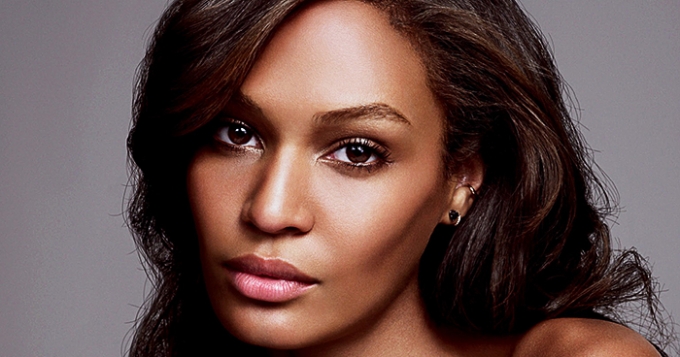 Джоан Смоллз и Estée Lauder создали линию помады