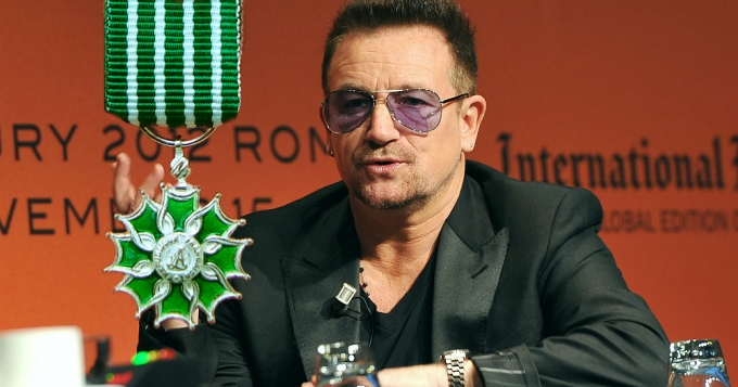 Франция вручит Боно высшую культурную награду