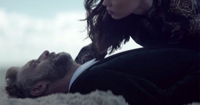 Dries Van Noten представили новый мини-фильм