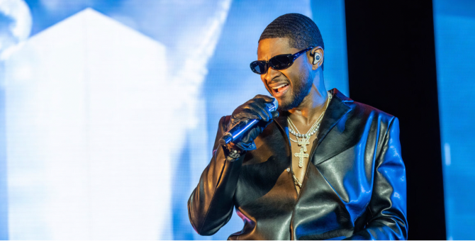 Usher станет хедлайнером на следующем Супербоуле