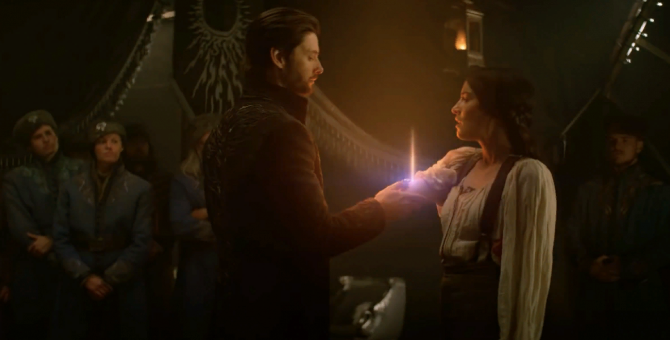 Netflix выпустил новый трейлер сериала «Тень и кость»