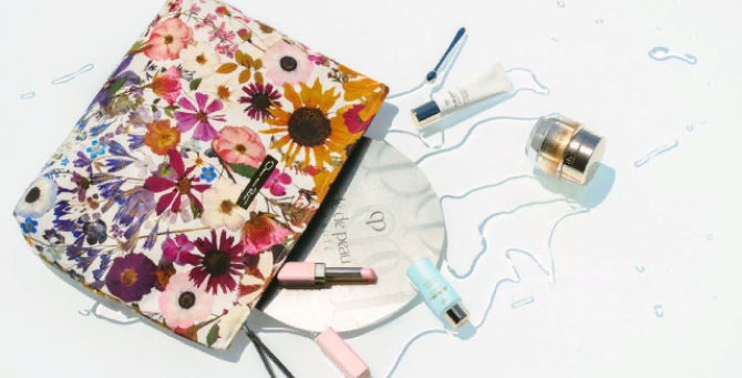 Oscar de la Renta создал косметичку для Amazon Luxury