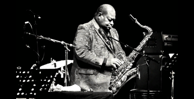 Умер известный американский саксофонист Альфред Пи Ви Эллис