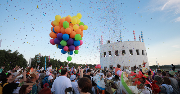 Фестиваль «Архстояние Детское» объявил художников и итоги опен-колла