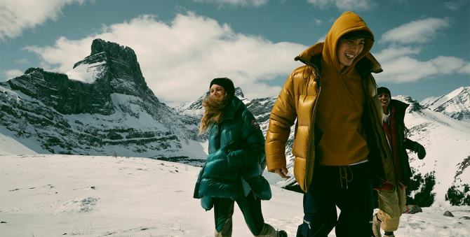 Актер сериала «Ривердейл» Коул Спроус снял новую кампанию Canada Goose