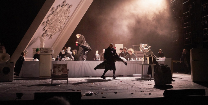 «Золотая маска в кино» покажет постановку Дмитрия Крымова «Моцарт \"Дон Жуан\". Генеральная репетиция»