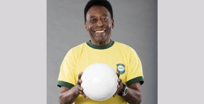 Легендарный футболист Пеле перенес серьезную операцию