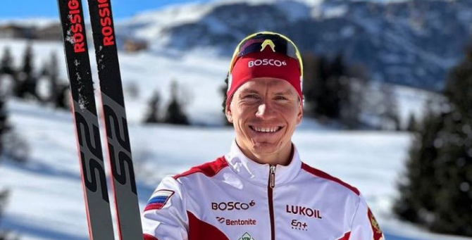 Лыжник Александр Большунов принес России первое золото на Олимпиаде в Пекине