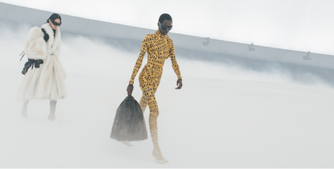 Balenciaga начнет принимать криптовалютные платежи