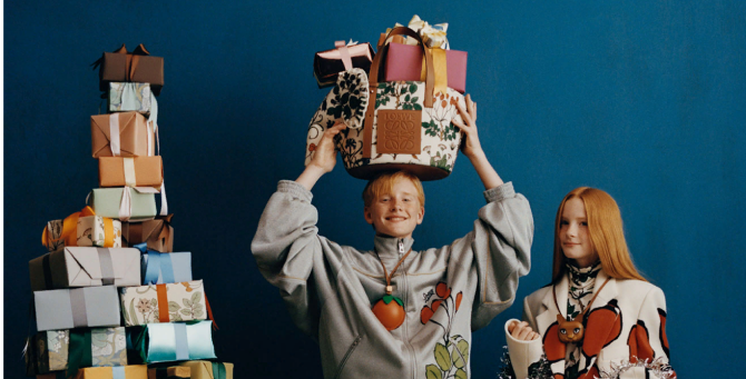 Loewe показал новую рождественскую кампанию