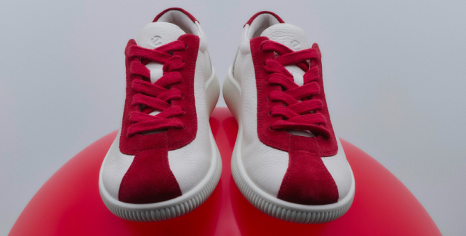 Ecco перевыпустил архивную модель кед из 80-х