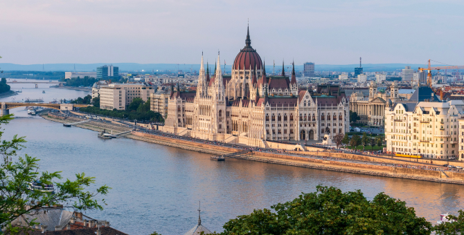Венгрия не планирует вводить визовые ограничения для россиян