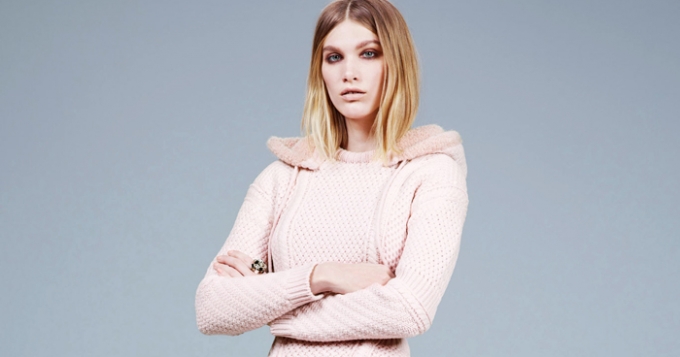 Ирина Николаева в лукбуке Versace, pre-fall 2014