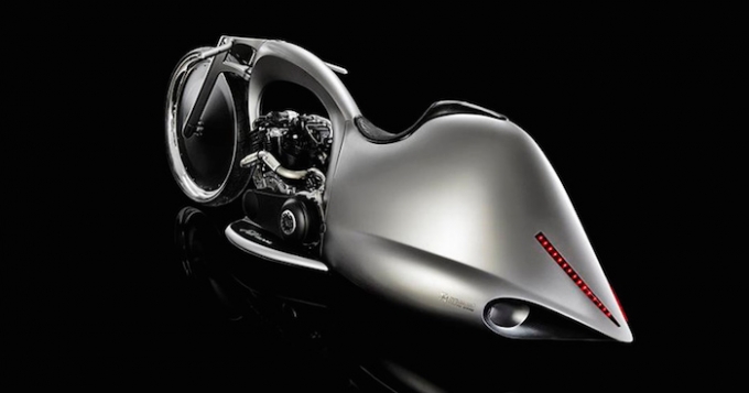 Космическая одиссея: кастом-байк Full Moon