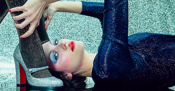 Остальные стесняются: лукбук осенней коллекции Christian Louboutin