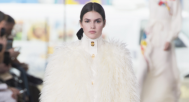 Tory Burch, осень-зима 2017 — обзор Buro 24/7