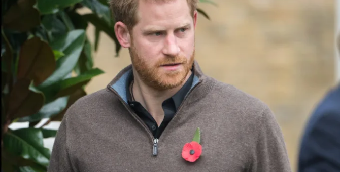 Адвокаты обвинили принца Гарри в неявке в суд — он отмечал день рождения дочери