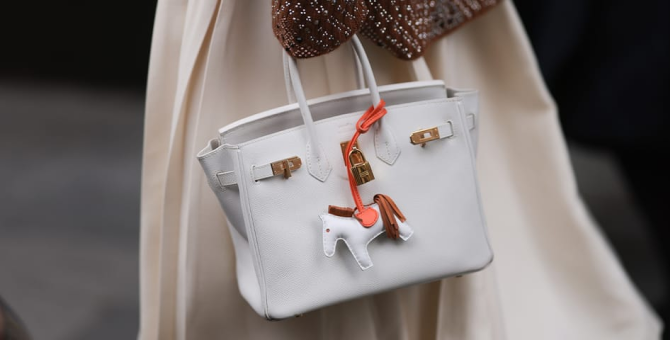 Hermès стал вторым самым дорогим люксовым брендом
