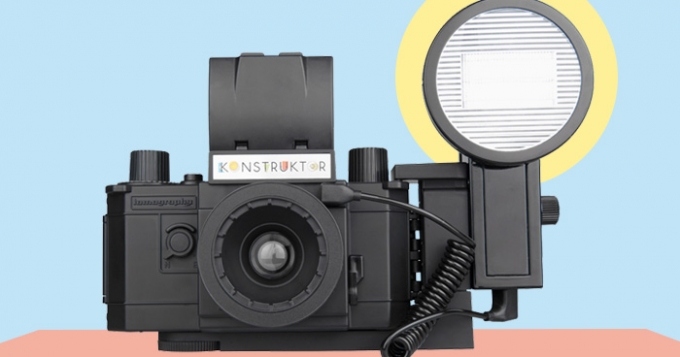 Konstruktor обзавелся вспышкой