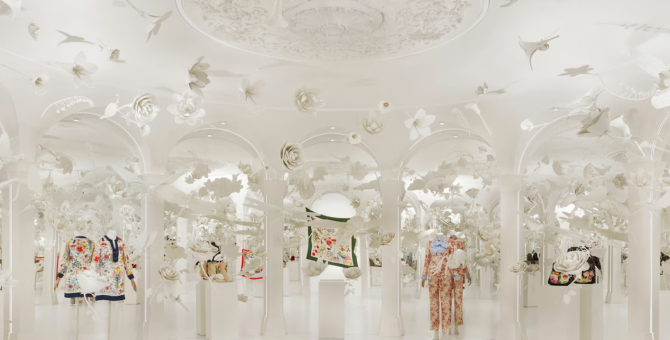 Gucci анонсировал выставку в Лондоне