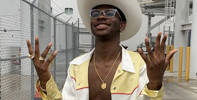 Рэпер Lil Nas X совершил каминг-аут