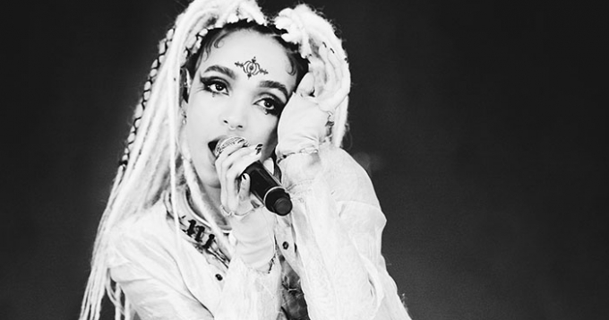 FKA Twigs ищет таланты в интернете