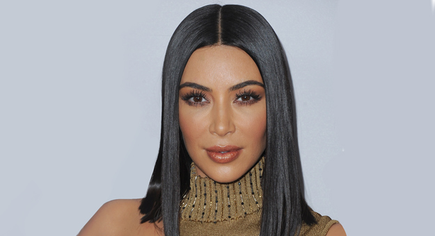 Фотосессия с Ким Кардашьян стала лотом на аукционе