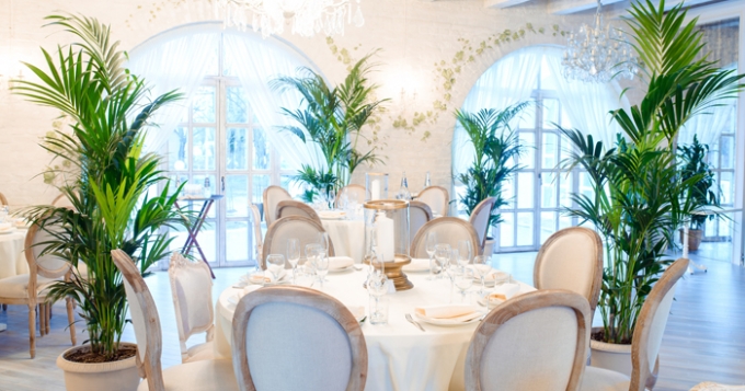 Новое советское ретро: кафе \"Московское небо\" на ВДНХ