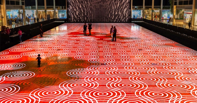 Ковер-калейдоскоп Мигеля Шевалье в Милтон-Кинсе