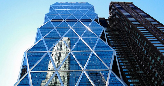 Норман Фостер в юбилейном видеотуре небоскреба Hearst