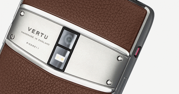 Vertu выпустит смартфон для путешественников