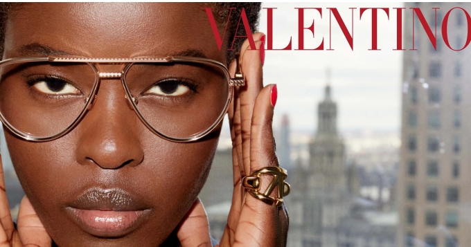 Kering Eyewear займется разработкой оптики Valentino