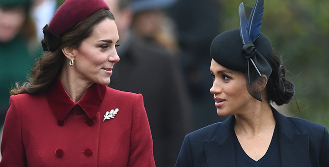 Что могут короли: любимая косметика Елизаветы II, Кейт Миддлтон, Меган Маркл и принцессы Дианы