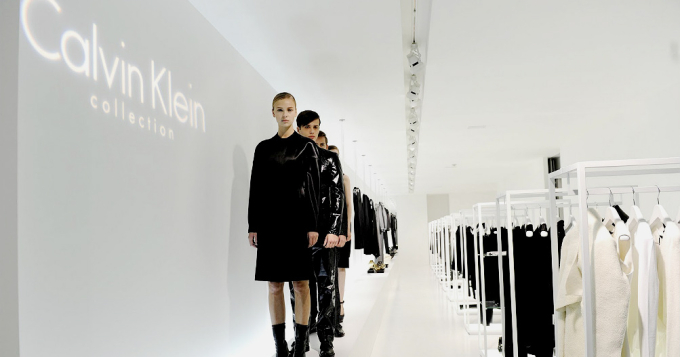 Calvin Klein занят ребрендингом своих линий