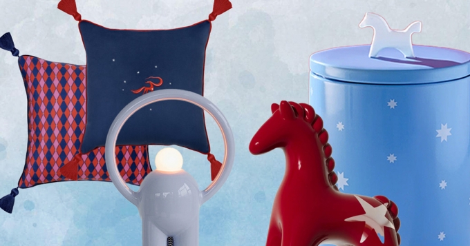 Статуэтки, фарфор и даже светильники: 26 подарков на зимние праздники для тех, кто любит уют