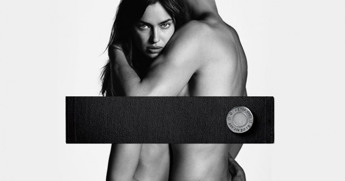 Первый взгляд: Ирина Шейк снялась в рекламе джинсов Givenchy
