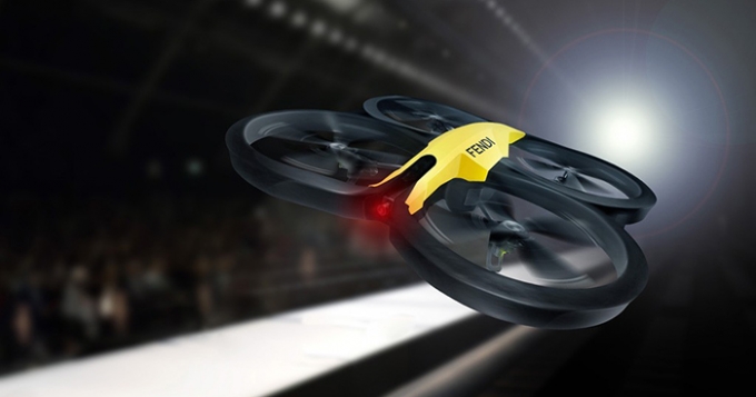 Дроны снимут показ Fendi