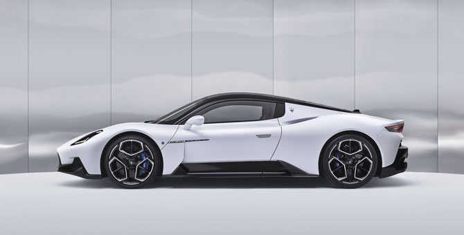 Maserati выпустил спортивный автомобиль новой эры MC20
