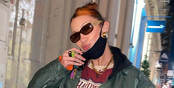 Белла Хадид сделала рыжую челку