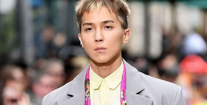 Корейский рэпер Мино стал сенсацией показа Louis Vuitton