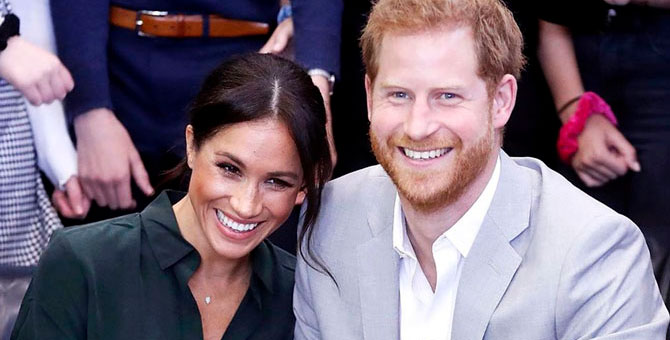 Принц Гарри и Меган Маркл лишились королевских титулов